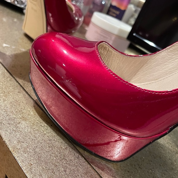 Red Patent Leather Pumps - Picture 7 of 10